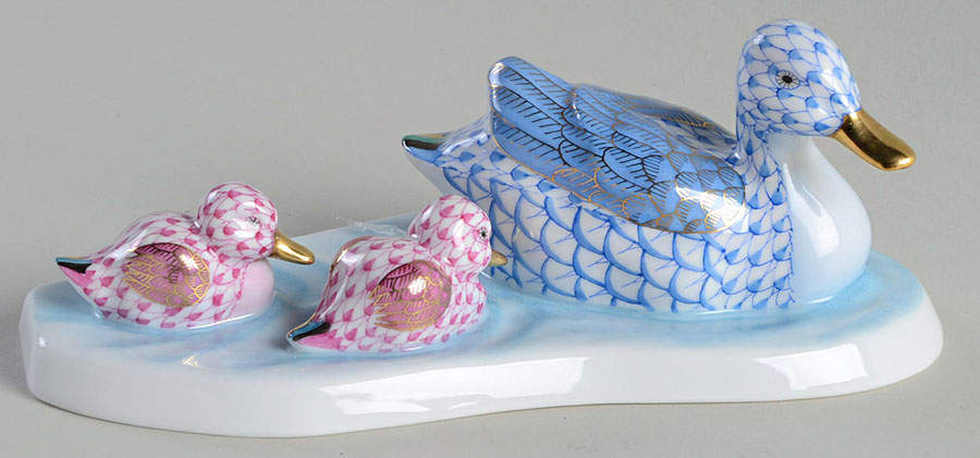 Ducks Duck & Ducklings-Blue/Raspberry - No Box by Herend-1