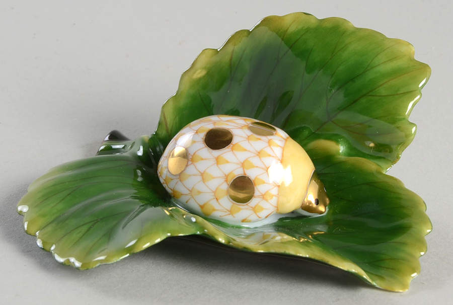 Bugs & Friends Ladybug On Leaf-Butterscotch - No Box by Herend-1