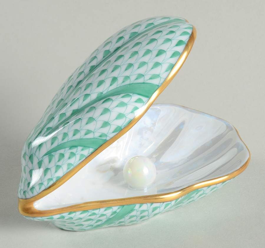 Shells Oyster With Pearl-Green - No Box by Herend-1