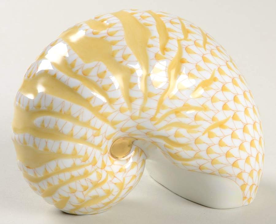 Shells Nautilus Shell-Butterscotch - No Box by Herend-1