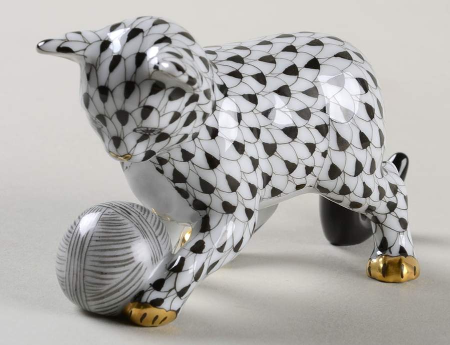Cats Kitten With Yarn-Black - No Box by Herend-1