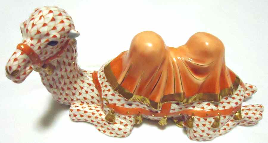 Kingdom Classic Regal Camel-Rust - No Box by Herend-1