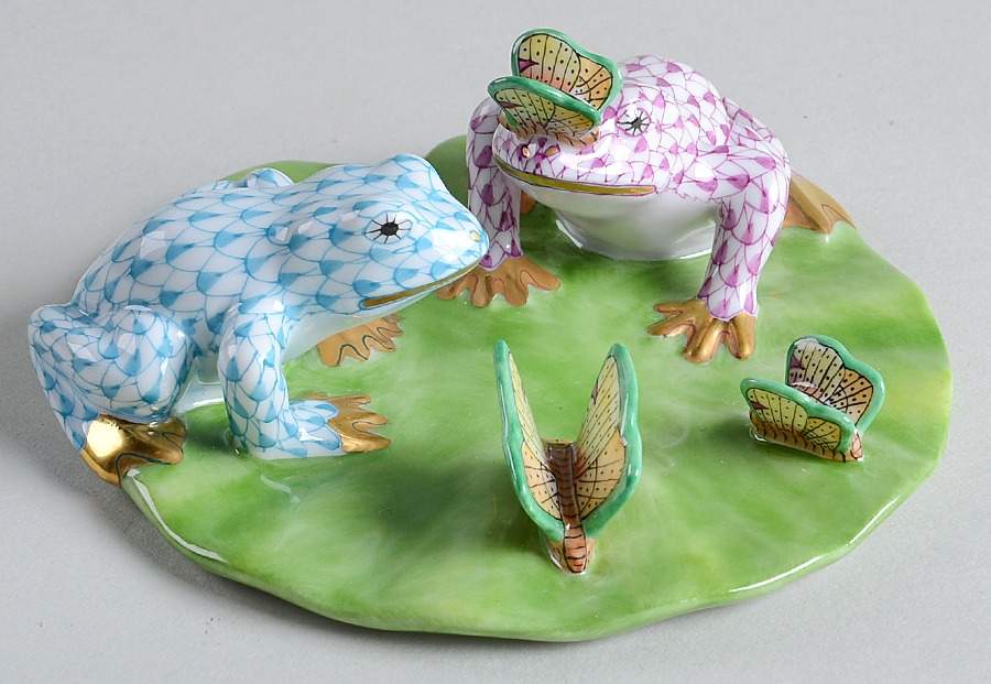 Frogs Frogs On Lily Pad-Raspberry & Turquoise - No Box by Herend-1