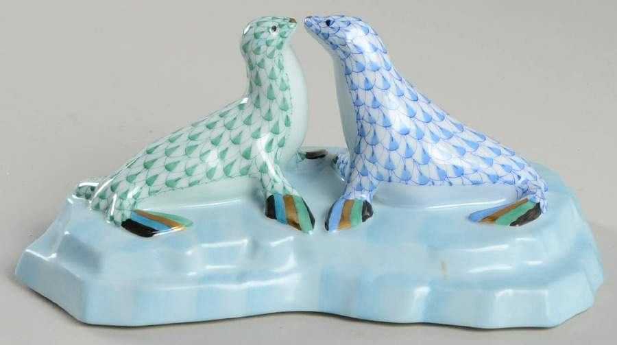 Sea Marine Animals Kissing Sea Lions-Green/Blue - No Box by Herend-1