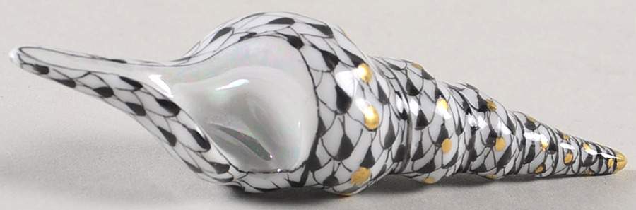 Shells Spiral Shell-Black - No Box by Herend-1