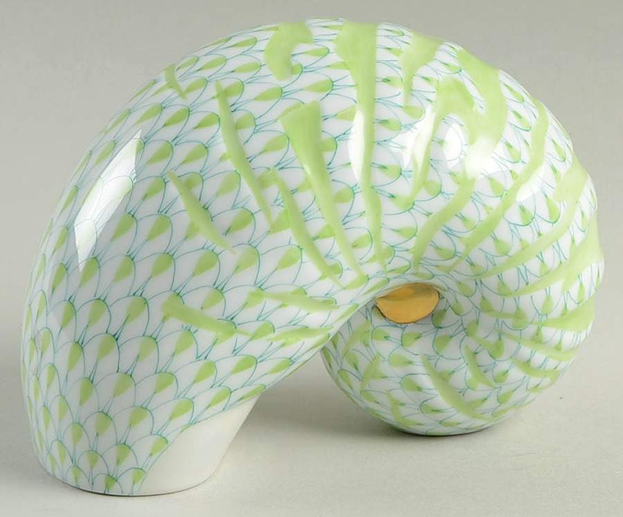 Shells Nautilus Shell-Key Lime - No Box by Herend-1