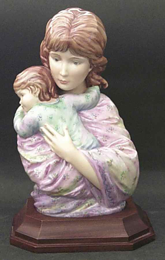 Figurine Maria & Child - No Box by Hibel-1