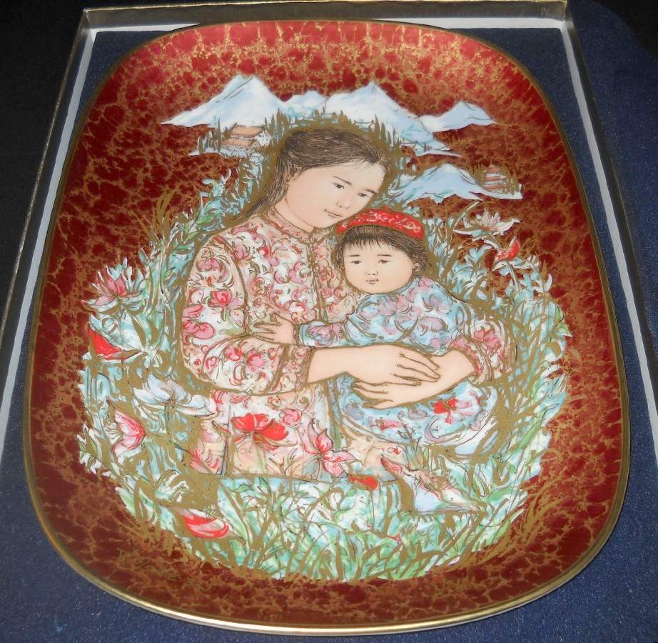 Arte Ovale Xin-Xin-Crimson - Boxed by Hibel-1