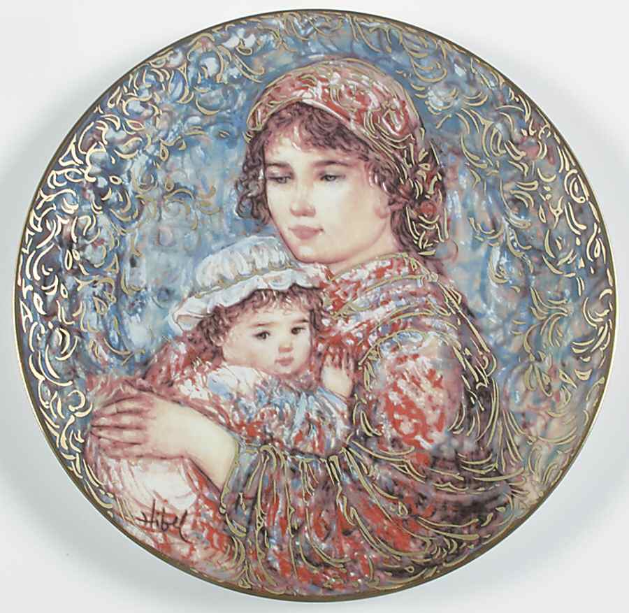 Mother's Day Plate Regal Gift Molly And Annie - No Box by Hibel-1