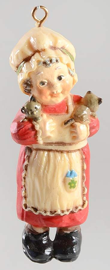 1975 Hallmark Christmas Ornaments Mrs Santa Claus - Boxed by Hallmark Gold Crown-1