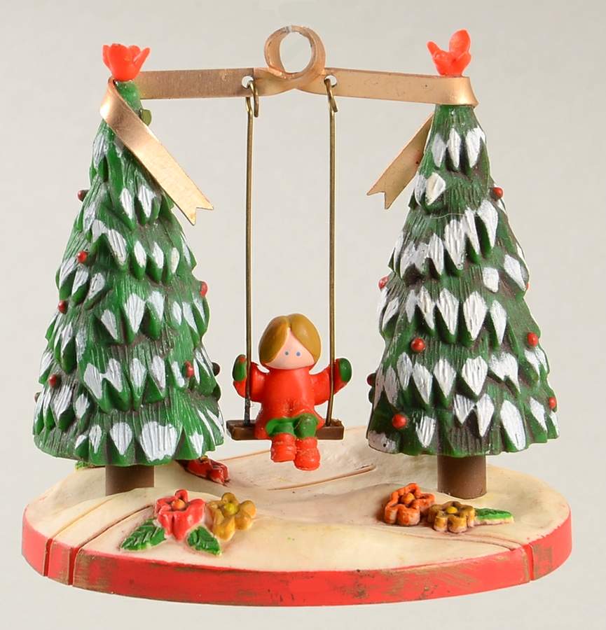 1979 Hallmark Christmas Ornaments Outdoor Fun - Boxed by Hallmark Gold Crown-1