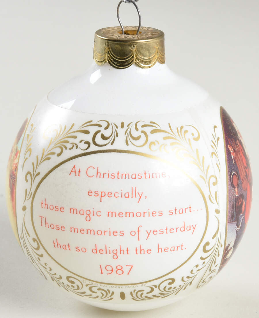 1987 Hallmark Christmas Ornaments I Remember Santa - Boxed by Hallmark Gold Crown-1