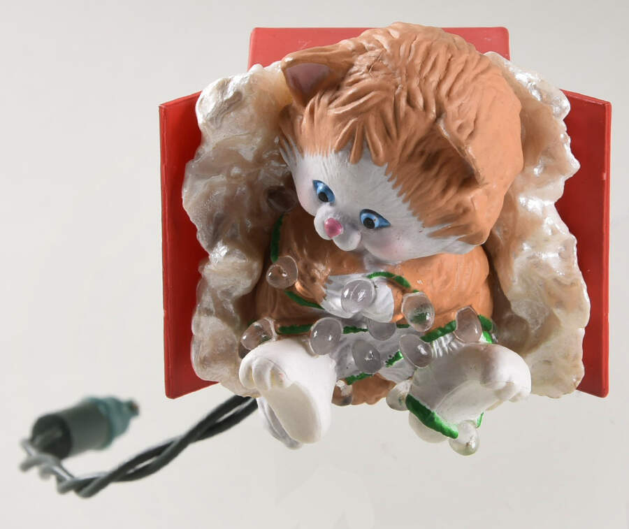 1988 Hallmark Christmas Ornaments Kitty Capers - Boxed by Hallmark Gold Crown-1