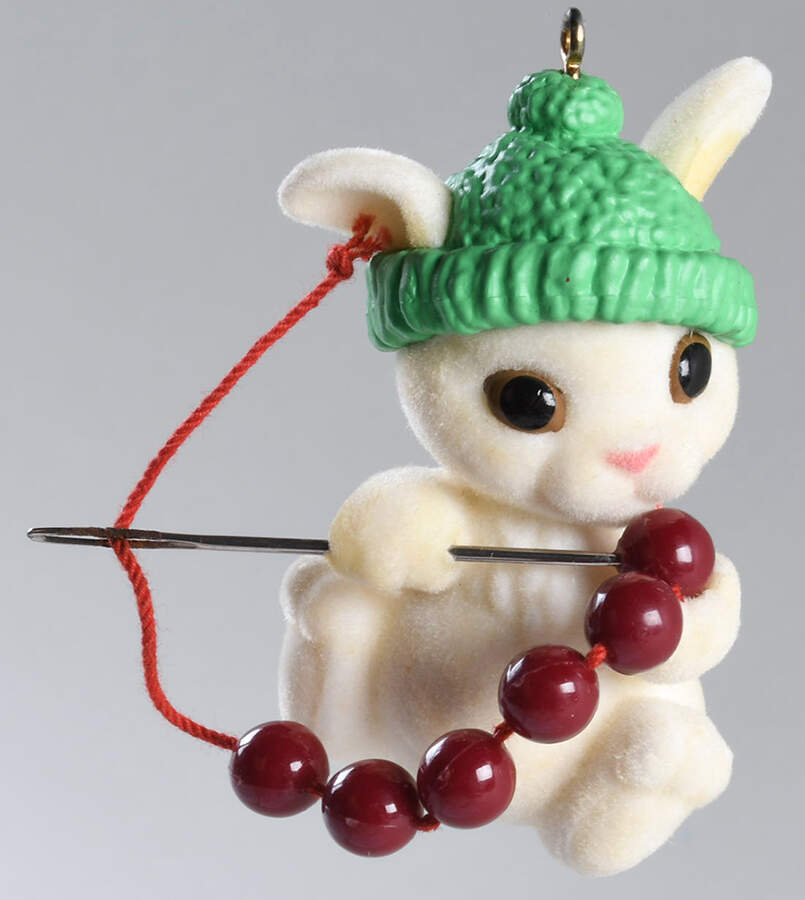 1989 Hallmark Christmas Ornaments Cranberry Bunny - Boxed by Hallmark Gold Crown-1