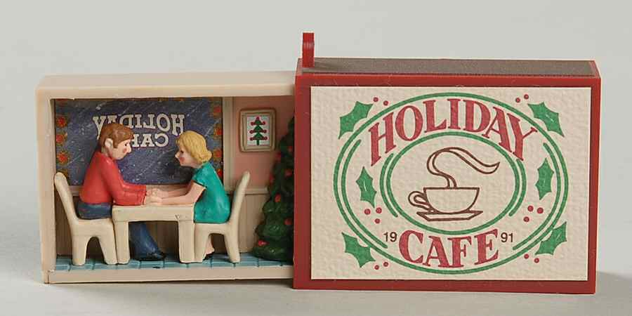 Matchbox Memories Holiday Cafe - Boxed by Hallmark Gold Crown-1