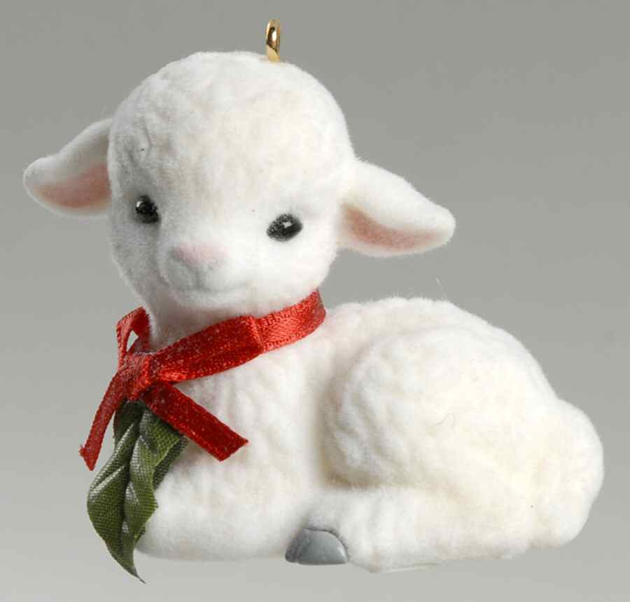 1991 Hallmark Christmas Ornaments Cuddly Lamb - Boxed by Hallmark Gold Crown-1