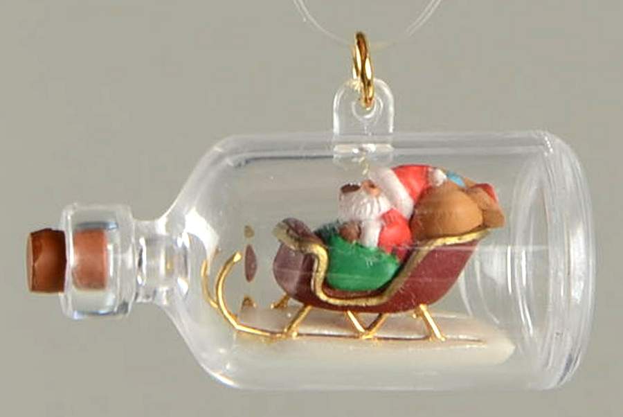 1992 Hallmark Christmas Ornaments Inside Story - No Box by Hallmark Gold Crown-1