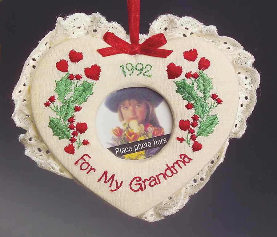 1992 Hallmark Christmas Ornaments For My Grandma - Boxed by Hallmark Gold Crown-1