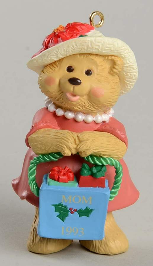 1993 Hallmark Christmas Ornaments Mom - Boxed by Hallmark Gold Crown-1