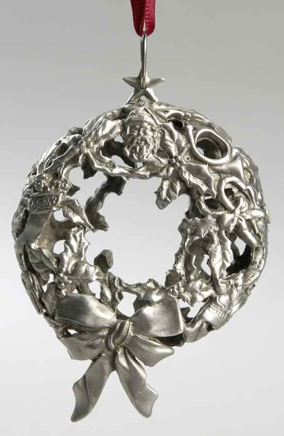 1993 Hallmark Christmas Ornaments Glowing Pewter Wreath - Boxed by Hallmark Gold Crown-1