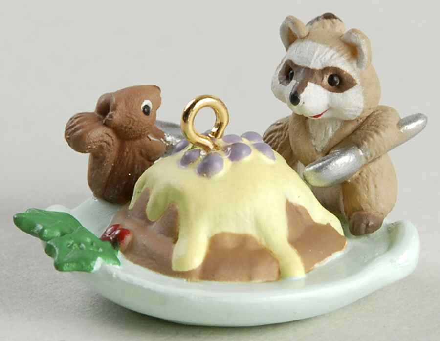 1993 Hallmark Christmas Ornaments Pull Out A Plum - Boxed by Hallmark Gold Crown-1