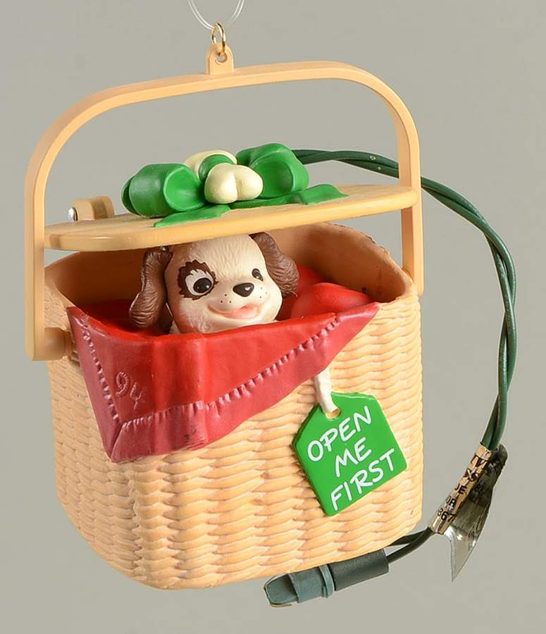 1994 Hallmark Christmas Ornaments Peekaboo Pup - Boxed by Hallmark Gold Crown-1
