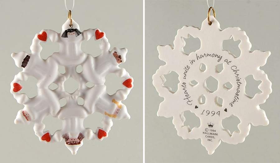 1994 Hallmark Christmas Ornaments Hearts In Harmony - Boxed by Hallmark Gold Crown-1