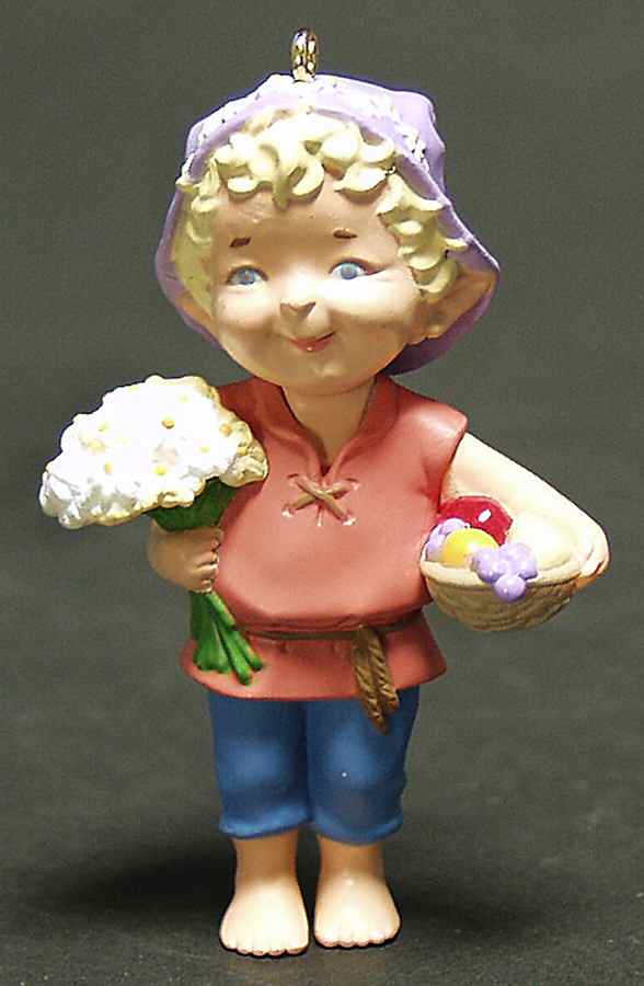 1994 Hallmark Christmas Ornaments Daisy Days - Boxed by Hallmark Gold Crown-1