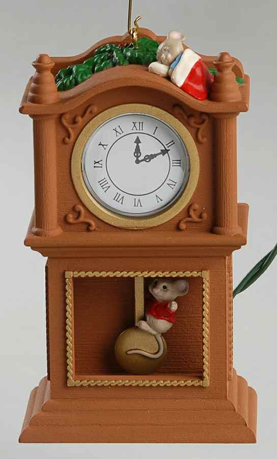 1994 Hallmark Christmas Ornaments Very Merry Minutes - Boxed by Hallmark Gold Crown-1