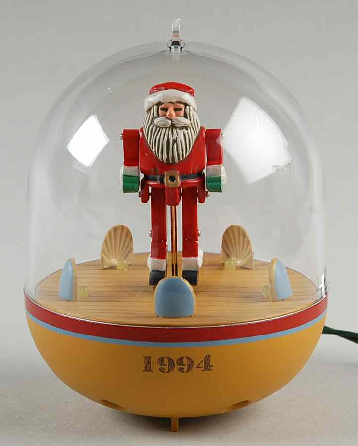 1994 Hallmark Christmas Ornaments Country Showtime - Boxed by Hallmark Gold Crown-1