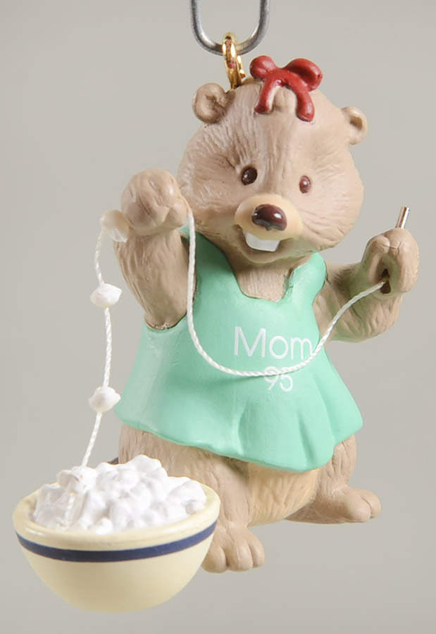 1995 Hallmark Christmas Ornaments Mom - Boxed by Hallmark Gold Crown-1