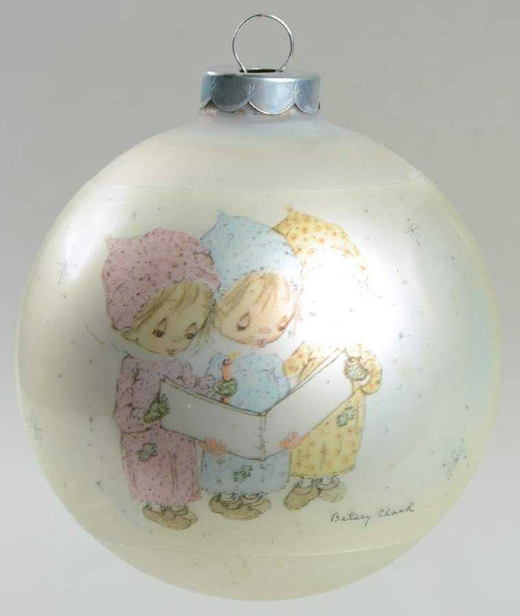 Betsey Clark Annual Ornaments Caroling Trio - No Box by Hallmark Gold Crown-1