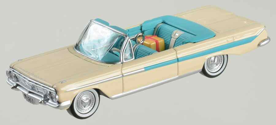 Classic American Cars 2006-1961 Chevrolet Impala - Boxed by Hallmark Gold Crown-1
