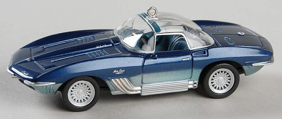 Classic American Cars 1961 Chevrolet Corvette Mako Shark I - Boxed by Hallmark Gold Crown-1