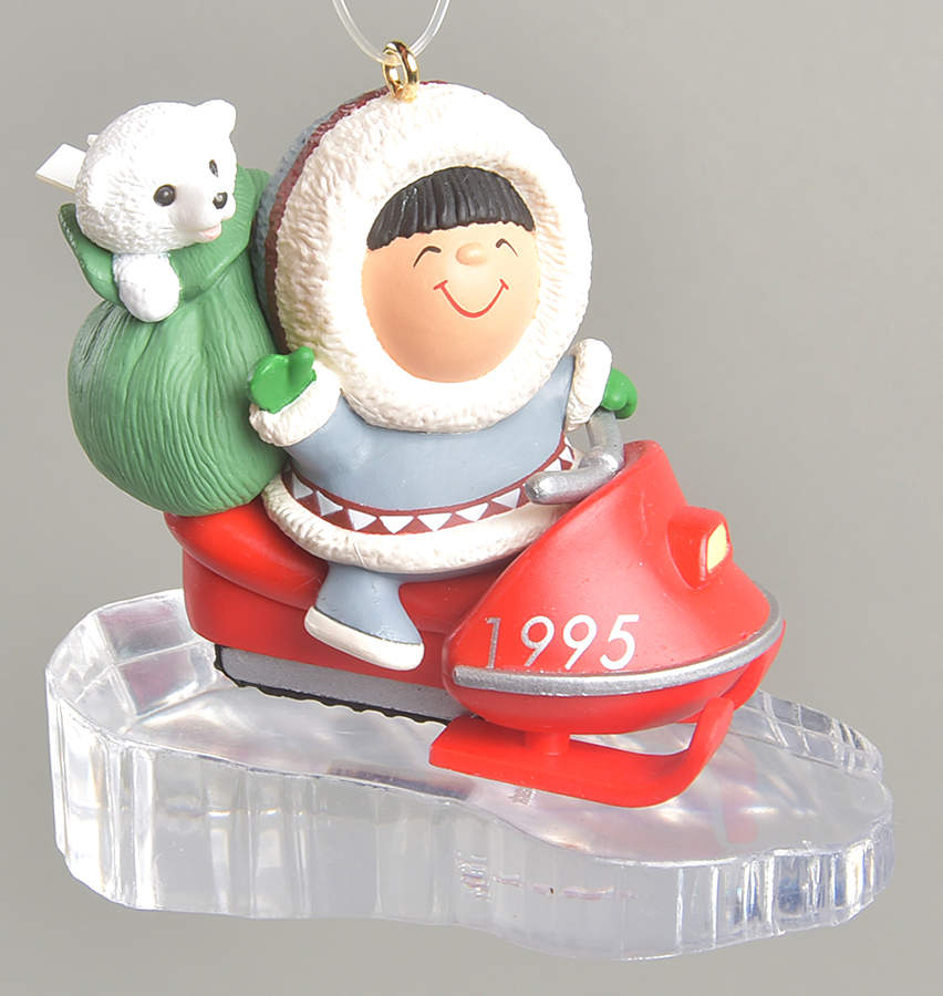 Frosty Friends 1995-Eskimo & Polar Bear-16th Edition - No Box by Hallmark Gold Crown-1