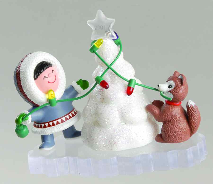 Frosty Friends 2001-Snowtree-22nd Edition - Boxed by Hallmark Gold Crown-1