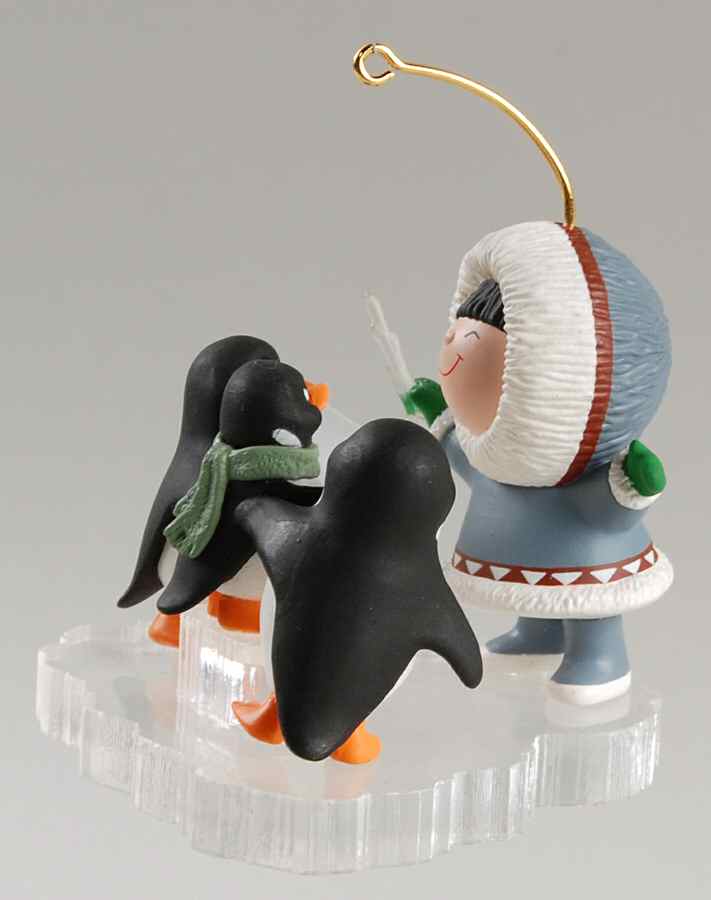 Frosty Friends 1998-Penguins-19th Edition - No Box by Hallmark Gold Crown-1
