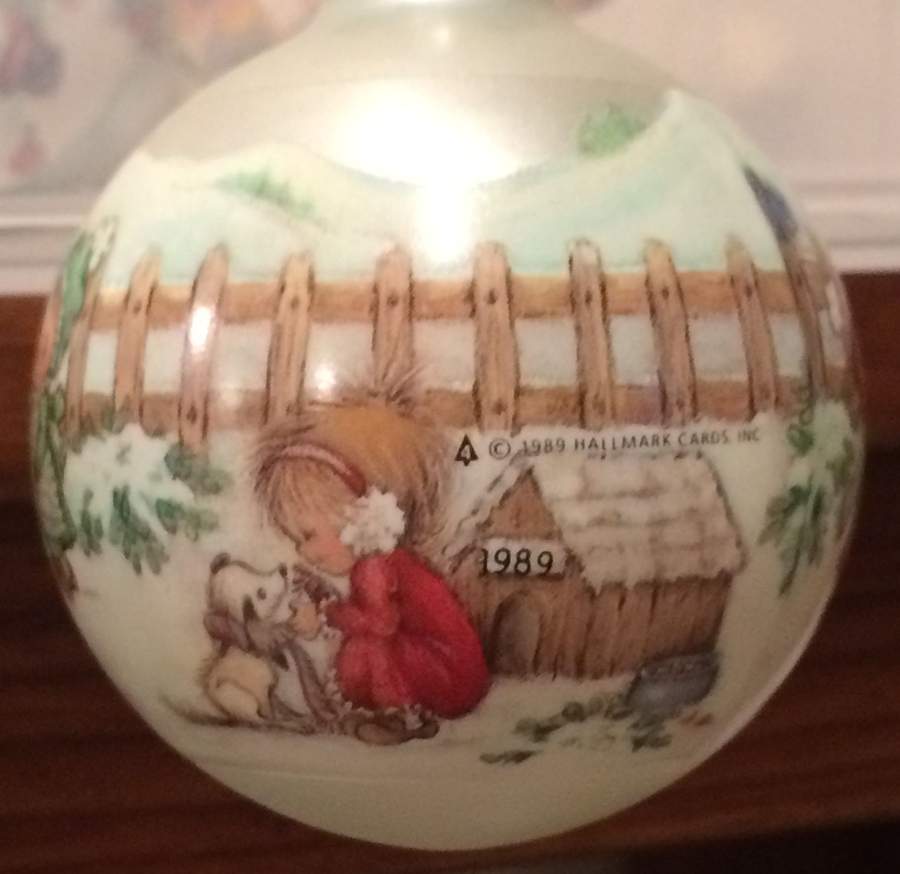 Betsey Clark's Home for Christmas Fun And Friendship Are The Things The Ch - Boxed by Hallmark Gold Crown-1