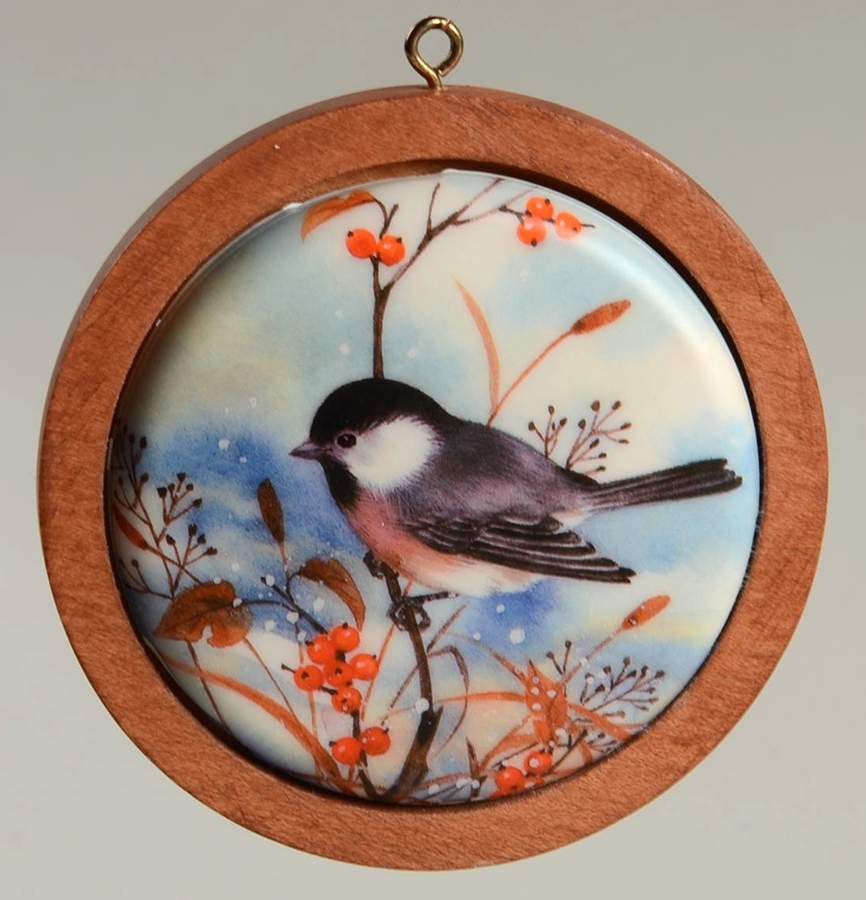 Holiday Wildlife Black Capped Chickadee - No Box by Hallmark Gold Crown-1