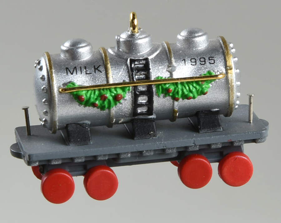 Noel Railroad-Miniature Tank Car - No Box by Hallmark Gold Crown-1