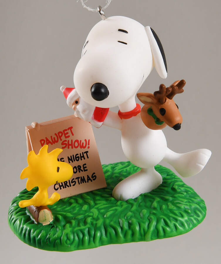 Peanuts Christmas Ornament Snoopy's Pawpet Show - Boxed by Hallmark Gold Crown-1