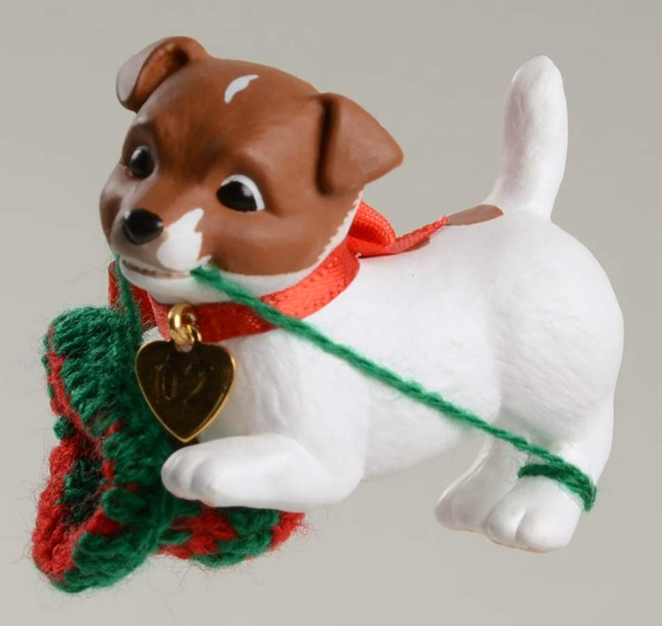 Puppy Love 2002-Puppy Love - Boxed by Hallmark Gold Crown-1