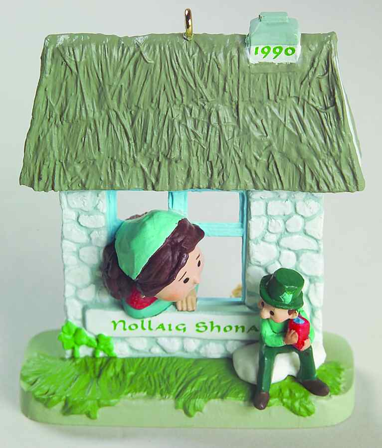 Windows of the World Irish-Nollaig Shona - Boxed by Hallmark Gold Crown-1