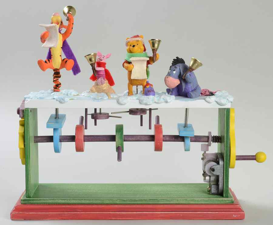 Winnie the Pooh Pooh Bells  W-10 1/4" - No Box by Hallmark Gold Crown-1