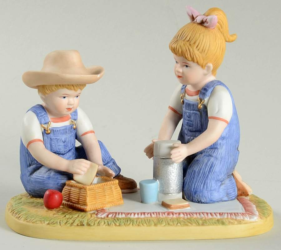 Denim Days The Picnic - No Box by Homco-1