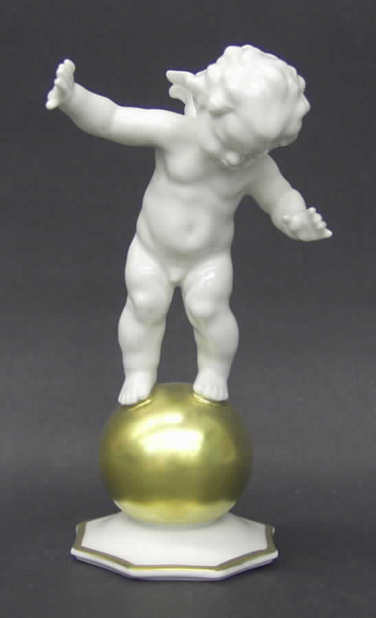 Cherubs-Angels Cupid (Gold Ball, Octagonal Base - No Box by Hutschenreuther-1