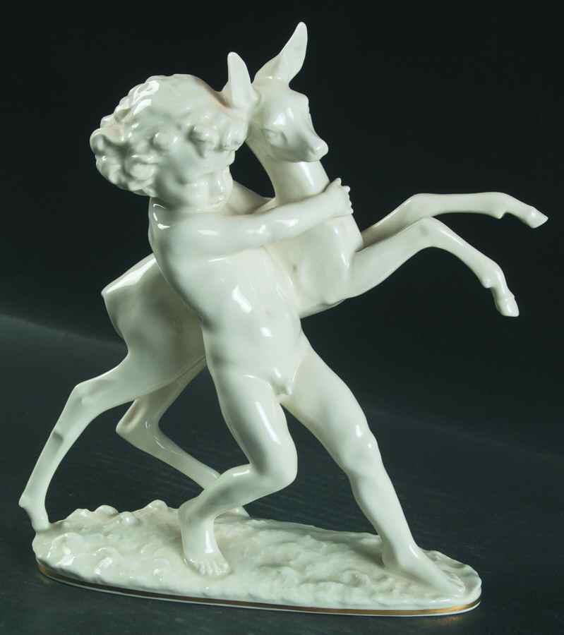 Cherubs-Angels Cherub With Deer - No Box by Hutschenreuther-1