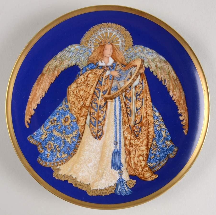 A Concert of Angels Angel With Harp - No Box by Hutschenreuther-1