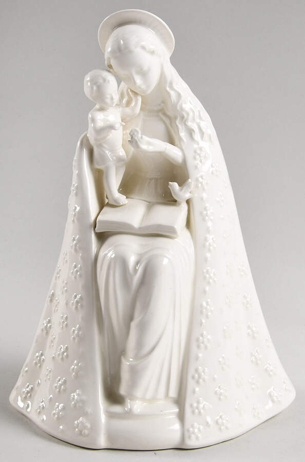 Flower Madonna Tm2-Flower Madonna - Boxed by M.I. Hummel-1