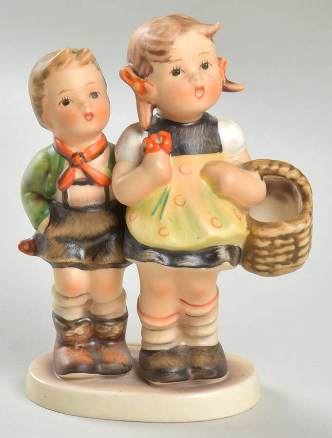 To Market Tm3-To Market - Boxed by M.I. Hummel-1